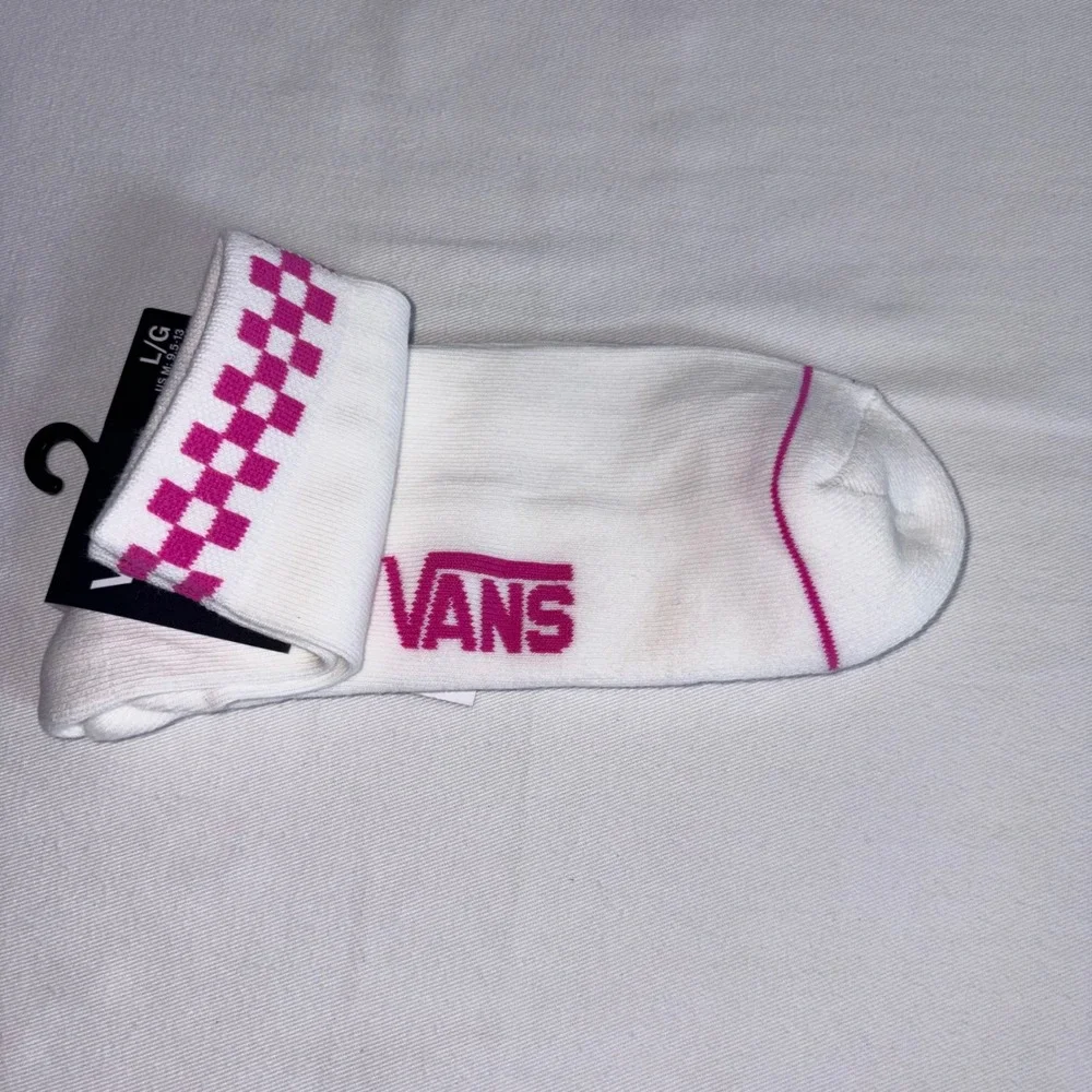 Vans Crew Socks Size Large White Pink New Checkerboard Logo Athletic Skater